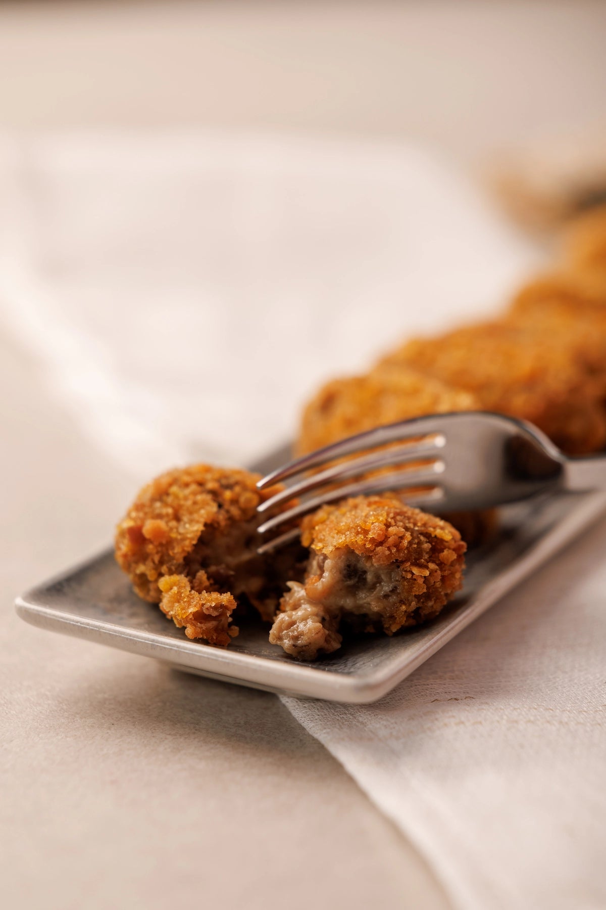 Croquetas Cremosas de Boletus y Trufa en Panko Crujiente (6 uds.) - SAGÓ