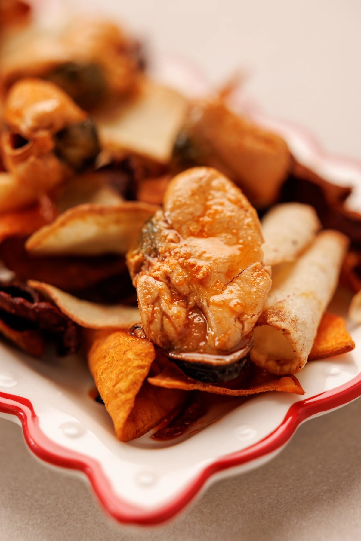 Mejillones en Escabeche de Sidra con Chips de Verduras Crujientes - SAGÓ