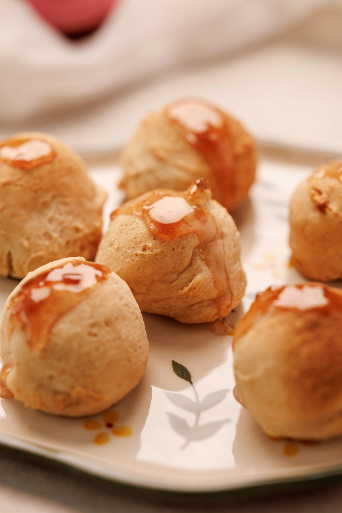 Saladitos de Yuca rellenos de Queso Vegano con Confitura de Pétalos de Rosa (6 uds.) - SAGÓ