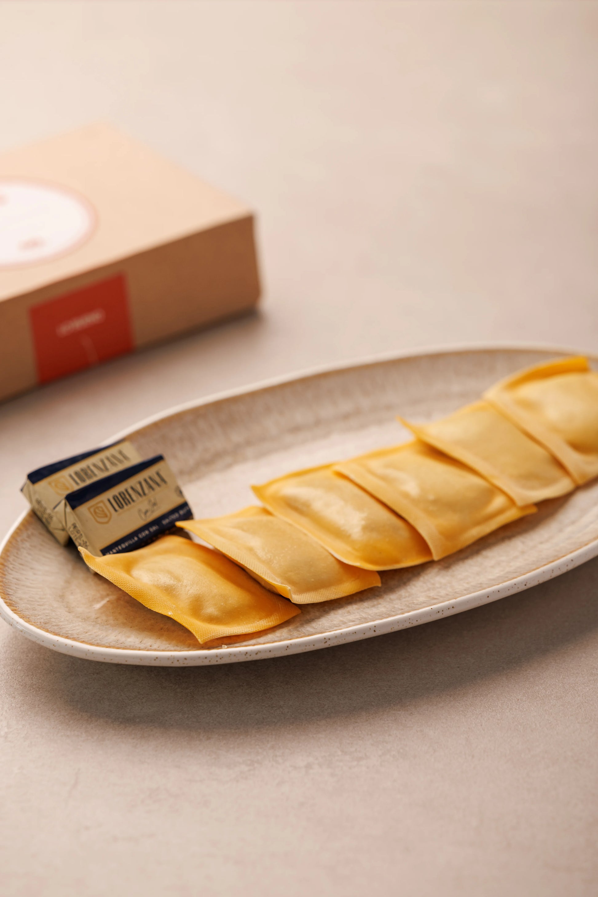 'Lingotto' de Pasta Fresca rellena de Alcachofa y Guanciale en Salsa de Mantequilla Lorenzana - SAGÓ