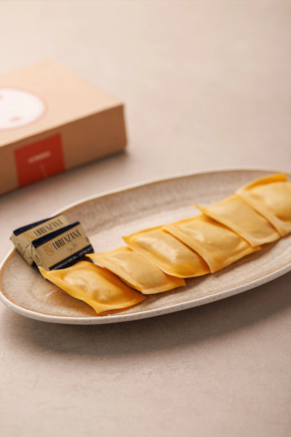 'Lingotto' de Pasta Fresca rellena de Alcachofa y Guanciale en Salsa de Mantequilla Lorenzana - SAGÓ