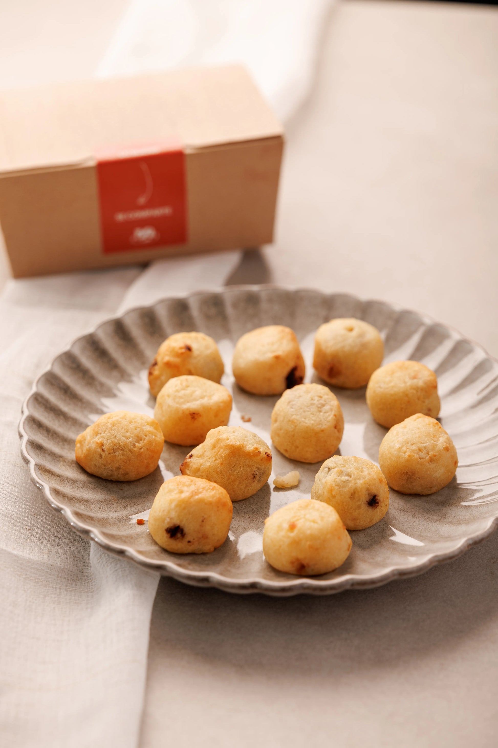 Dulces de Yuca rellenos de Chocolate y Dulce de Leche (12 uds.) - SAGÓ