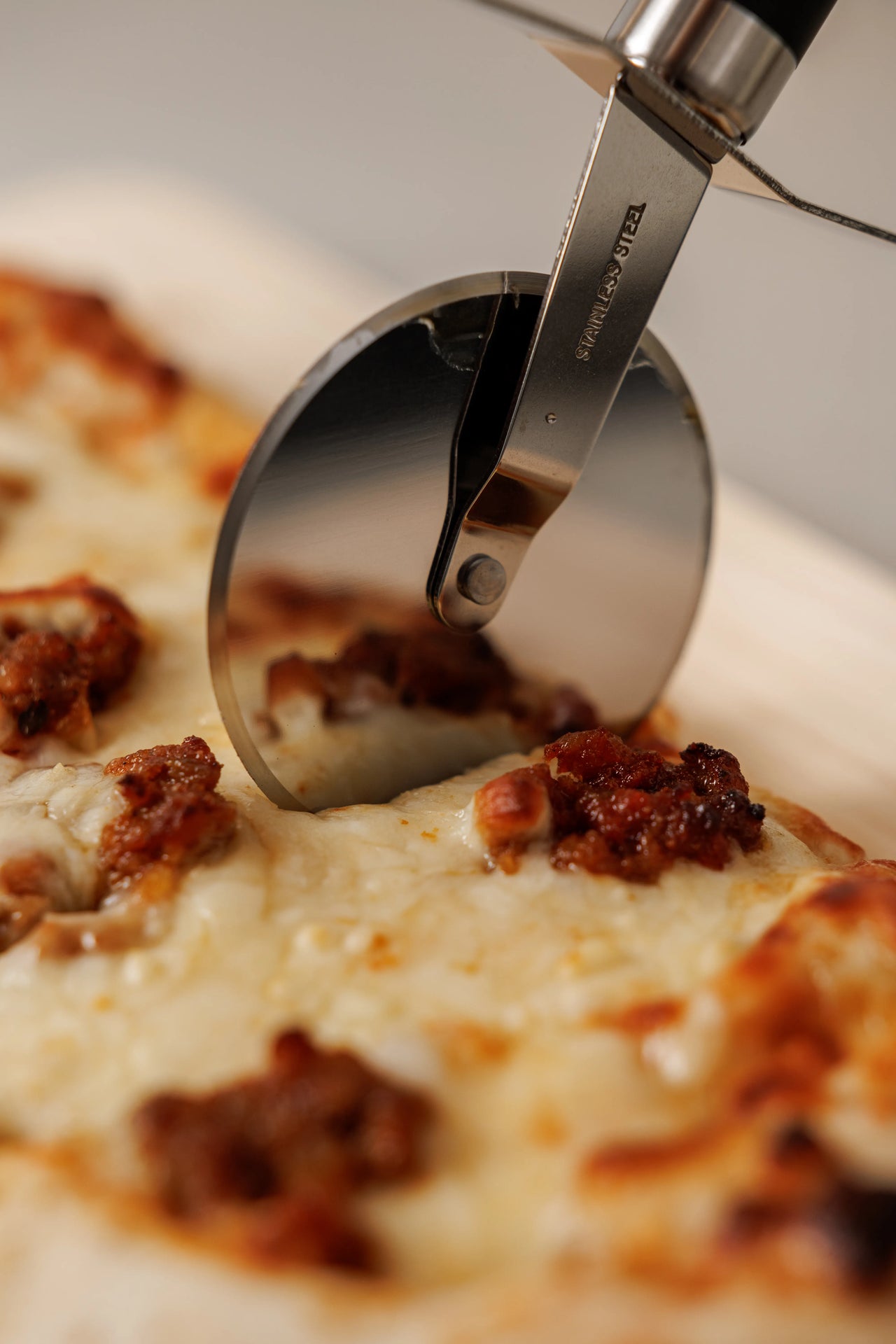 Pinsa Menorquina con Sobrasada y Queso Mahón (aprox. 350 g) - SAGÓ